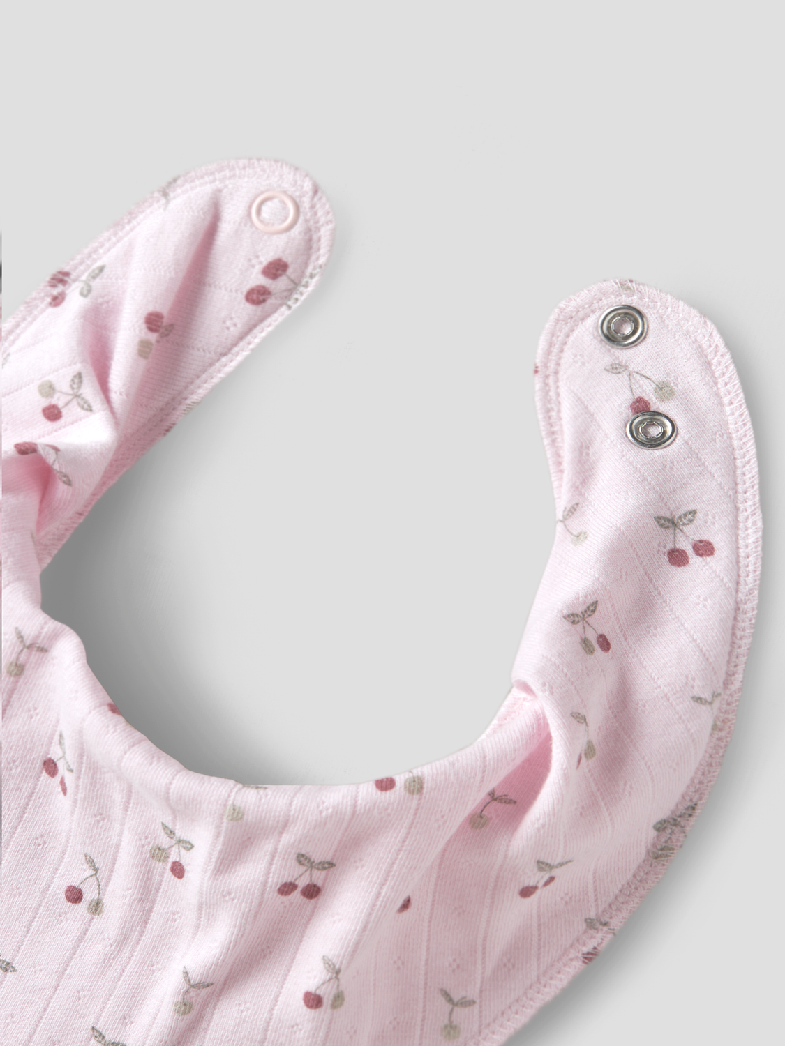 model_shot-front_full